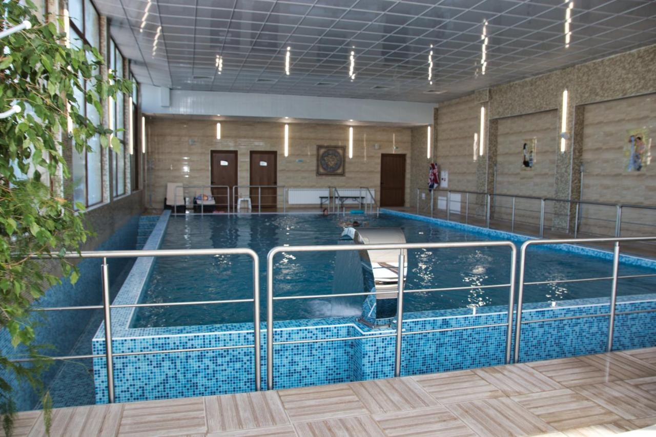 Balneo And Spa Complex Mineral Yagoda Eksteriør billede
