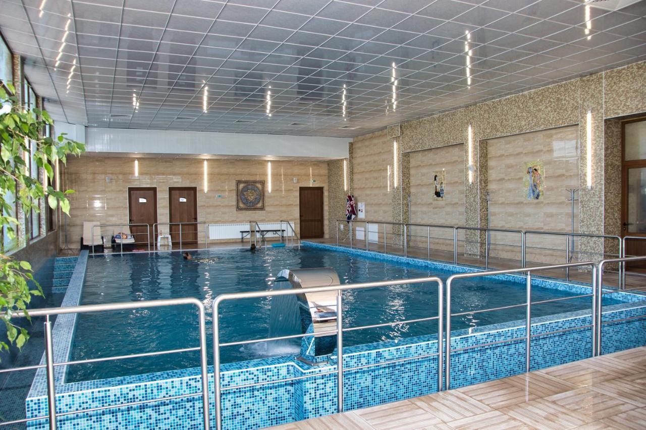 Balneo And Spa Complex Mineral Yagoda Eksteriør billede